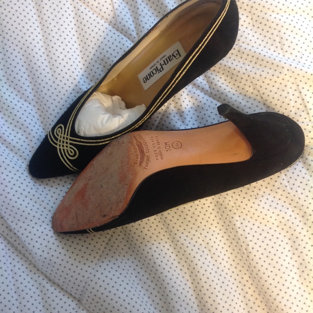 Size ten Evan picone heels